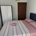 Eos Villa *